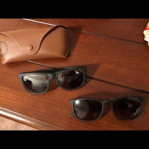 NEED GONE MAKE OFFERS RayBan sunglasses